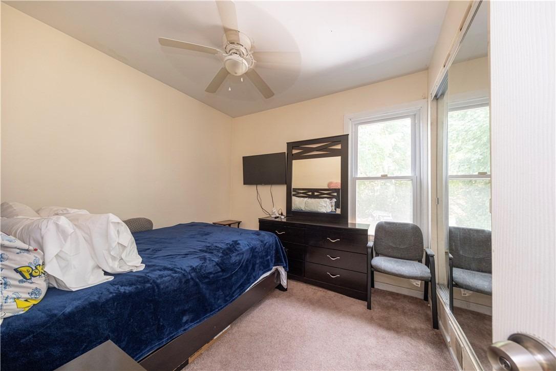 5th St, Aspinwall, PA 15215