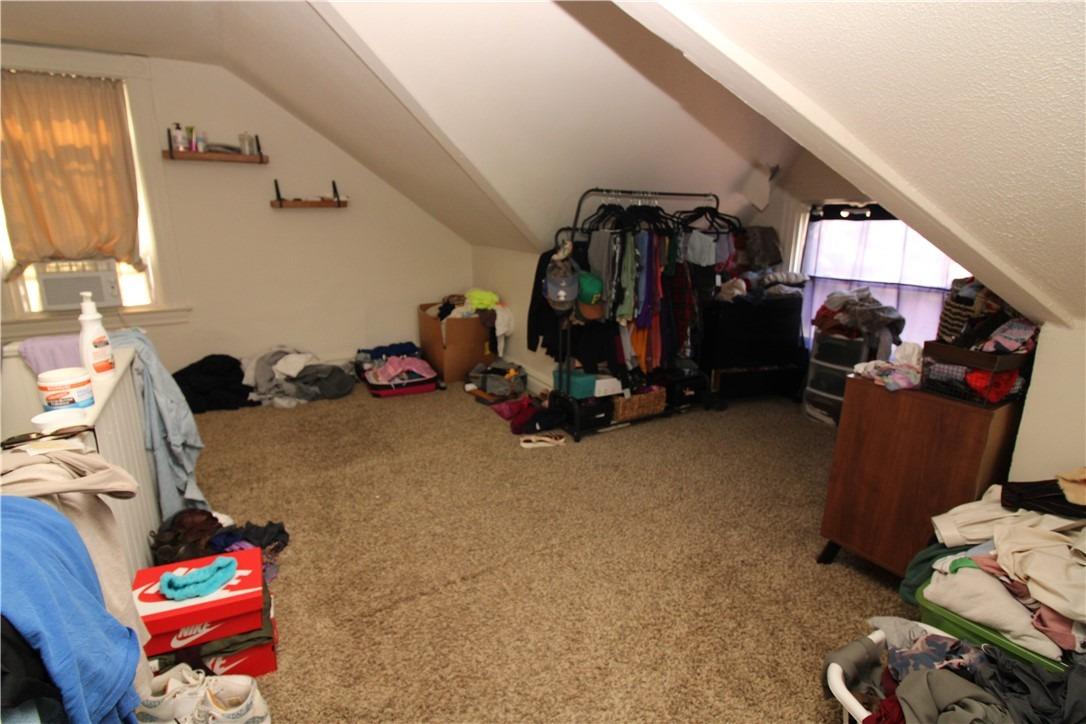 Greydon Ave, Mc Kees Rocks, PA 15136
