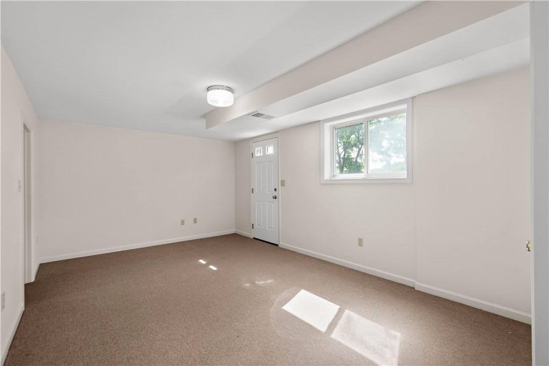 Santa Fe Dr, Bethel Park, PA 15102