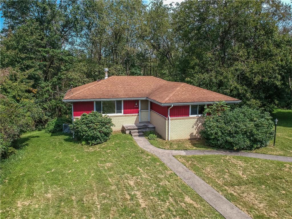 Woodridge Dr, Beaver, PA 15009
