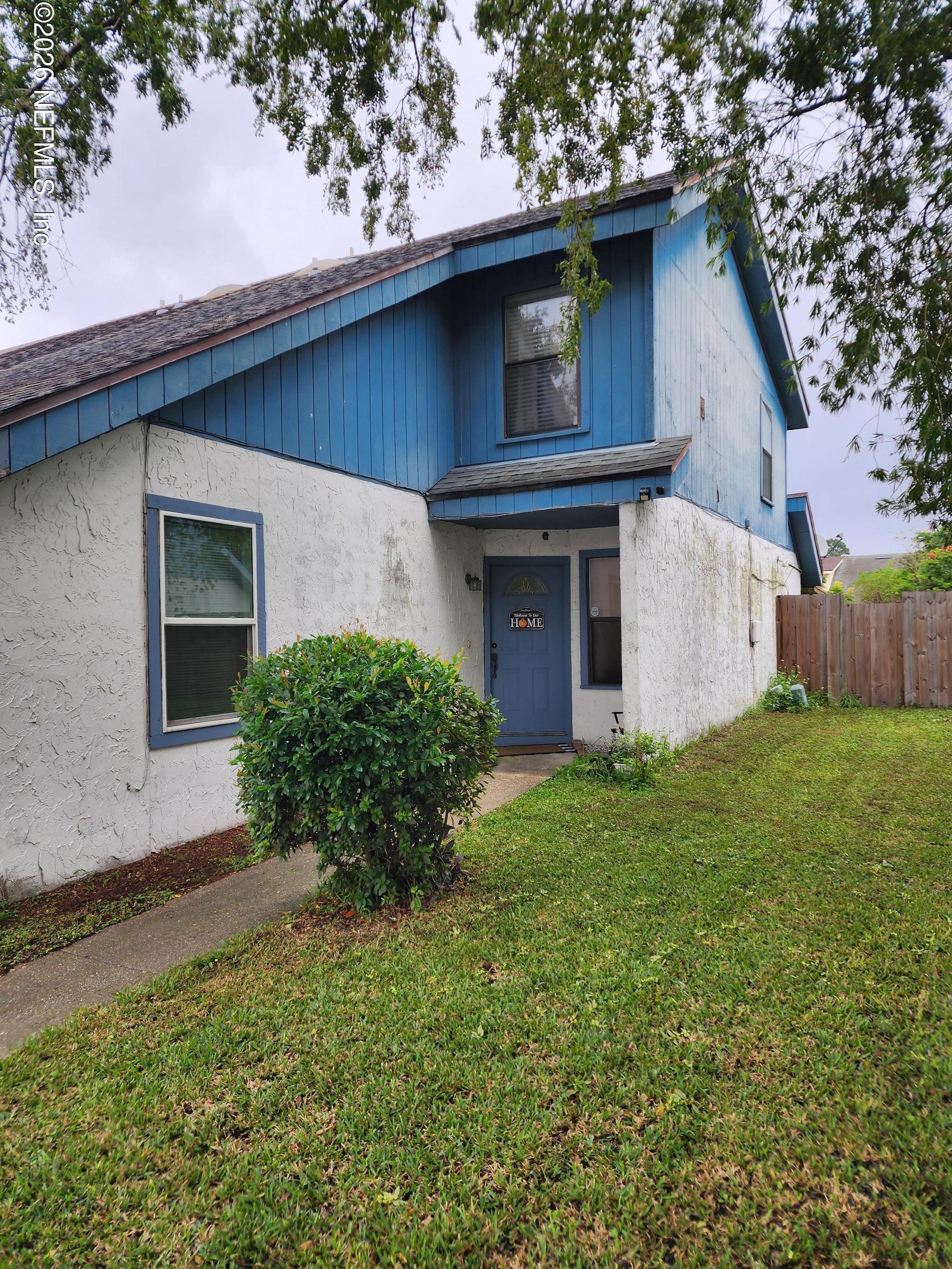 Century 21 Dr, Jacksonville, FL 32216