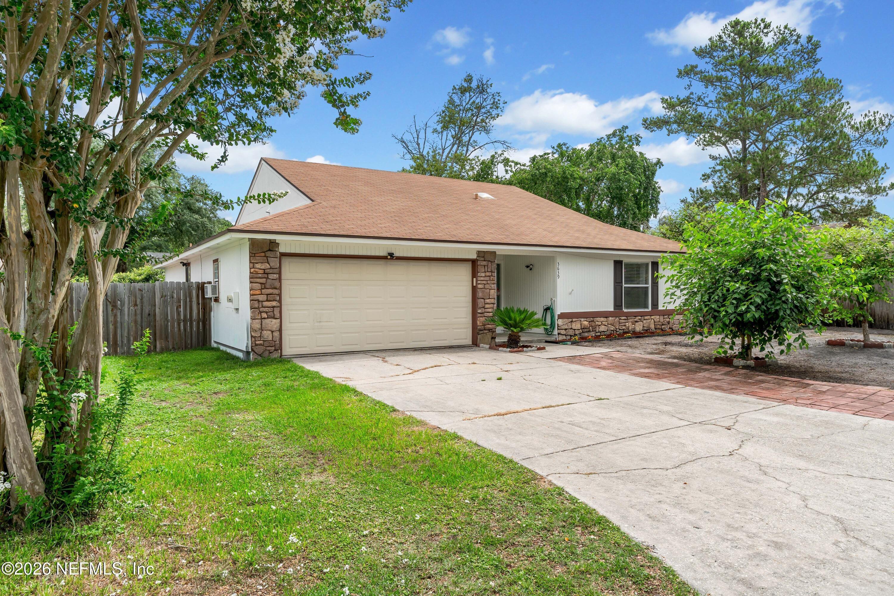 Lone Eagle Rd, Jacksonville, FL 32257