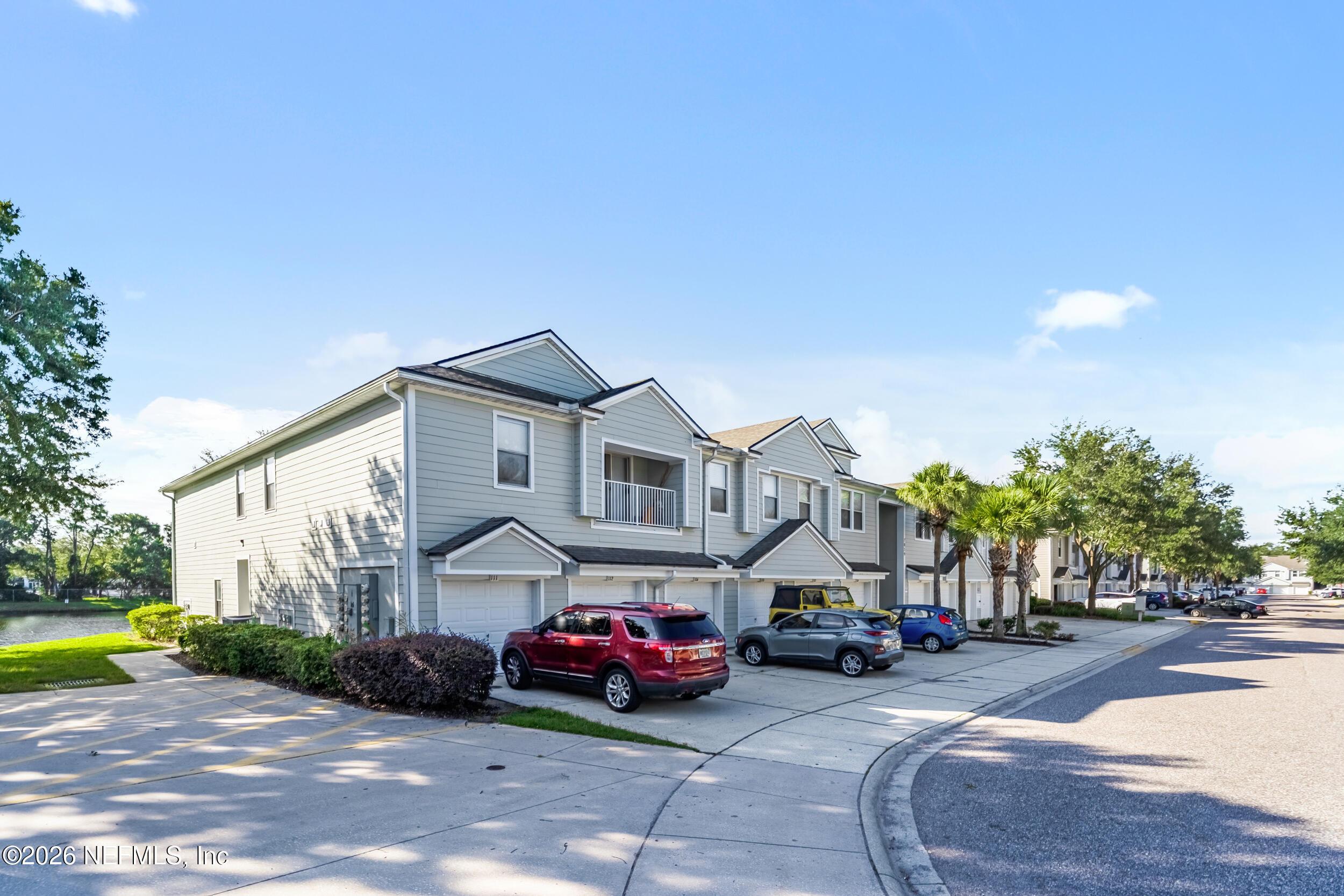 Deer Lodge Cir, Jacksonville, FL 32256