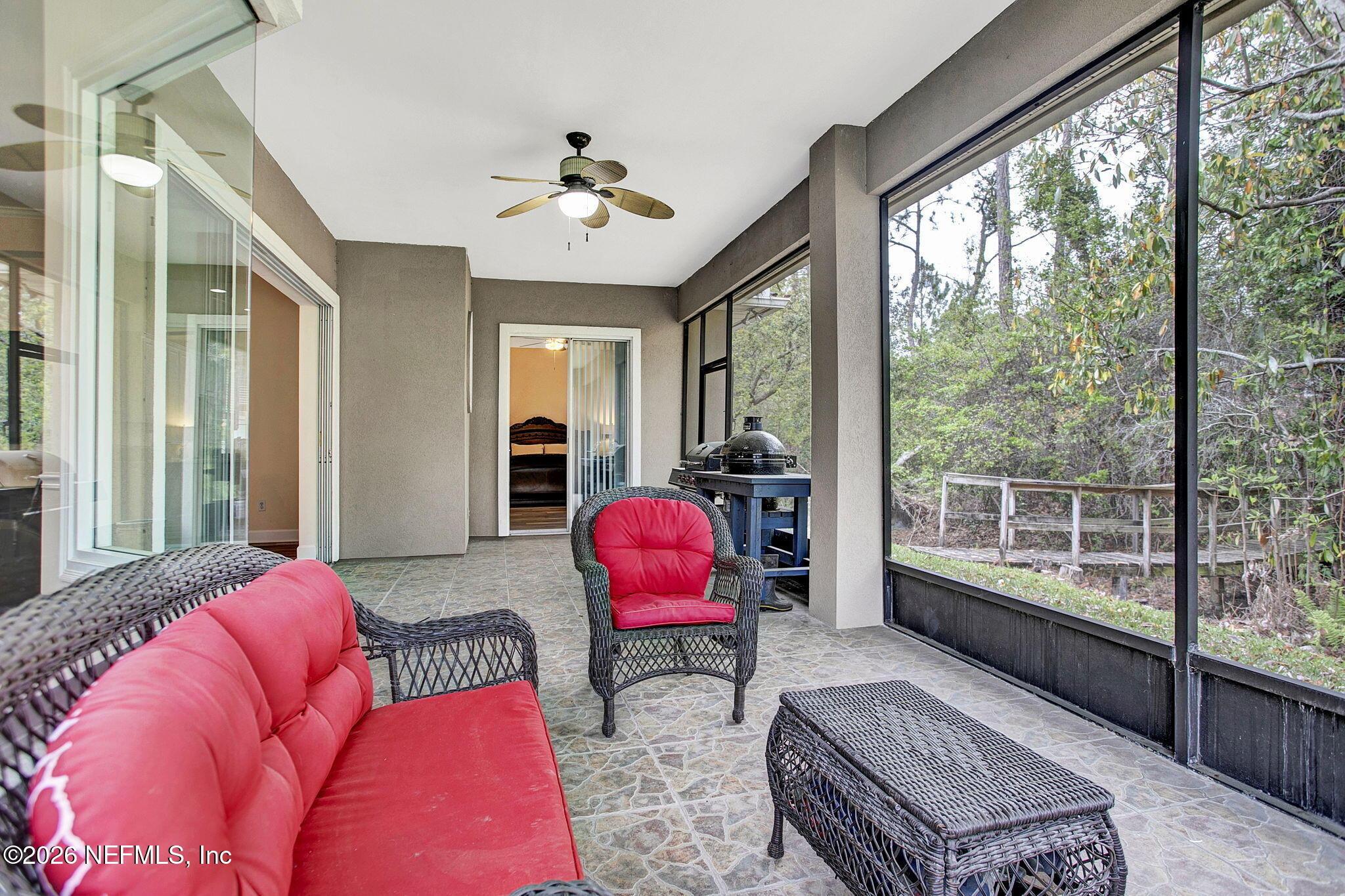 Shady Woods St N, Jacksonville, FL 32224