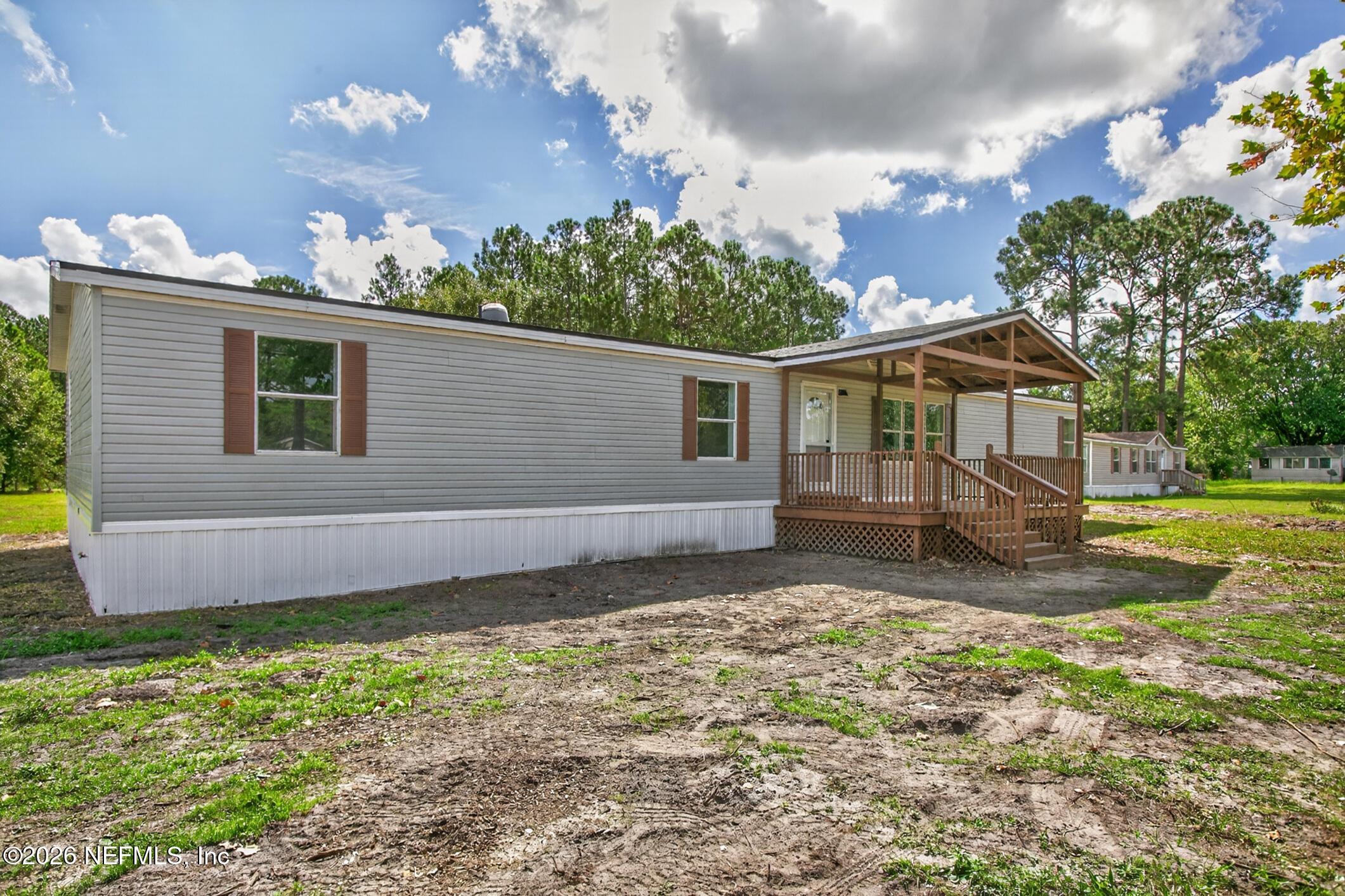Wandering Trl, Jacksonville, FL 32219