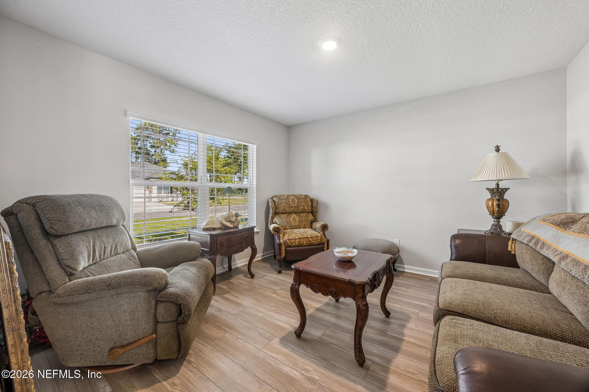 Lazy Lake Cir, Yulee, FL 32097