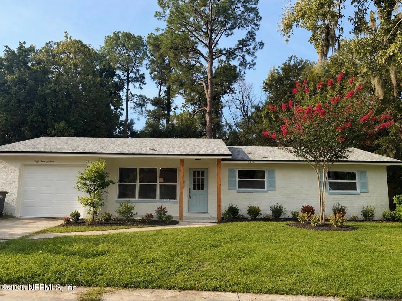 Robert Scott Dr S, Jacksonville, FL 32207