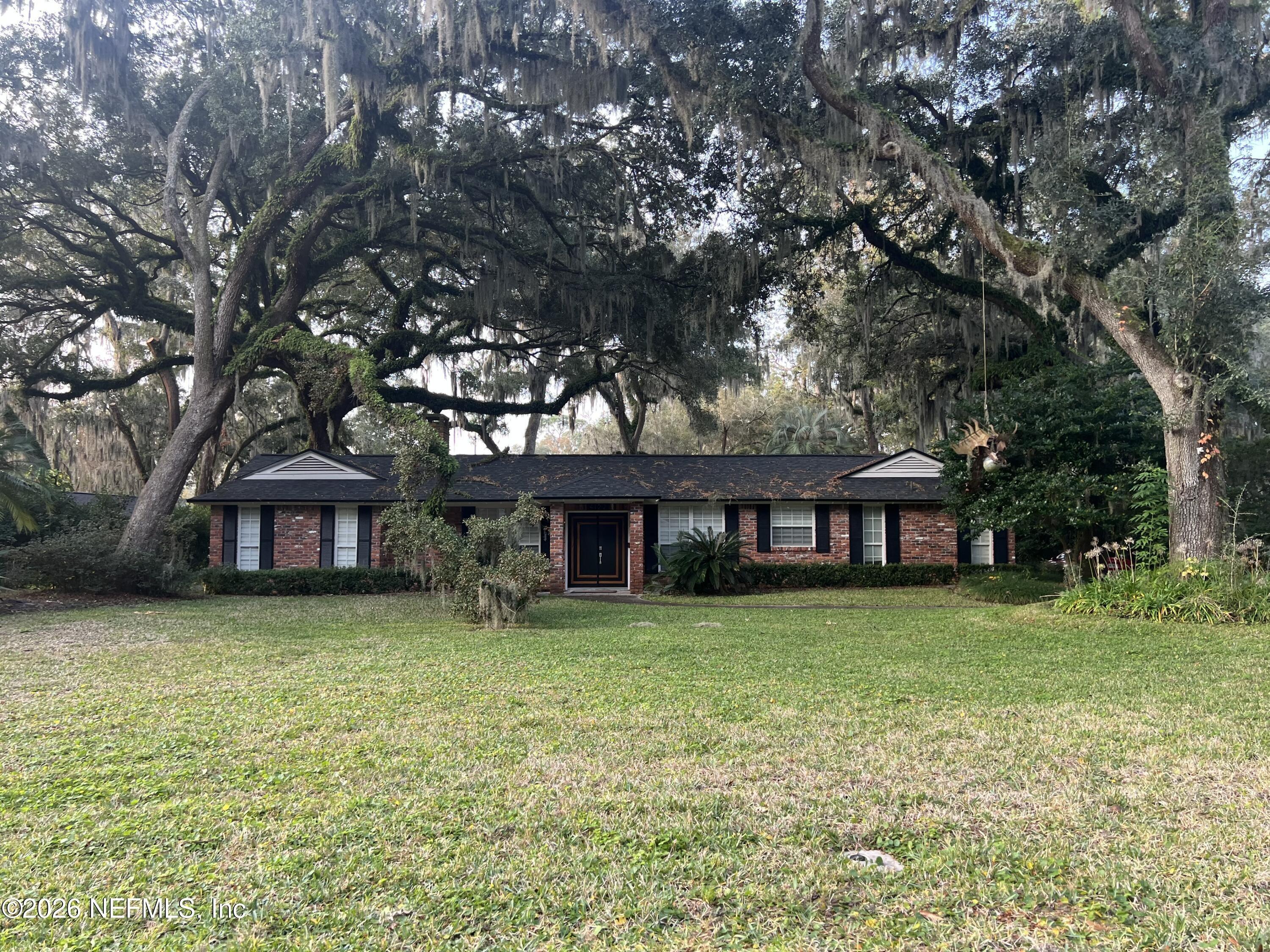 Water Oak Ln, Jacksonville, FL 32210
