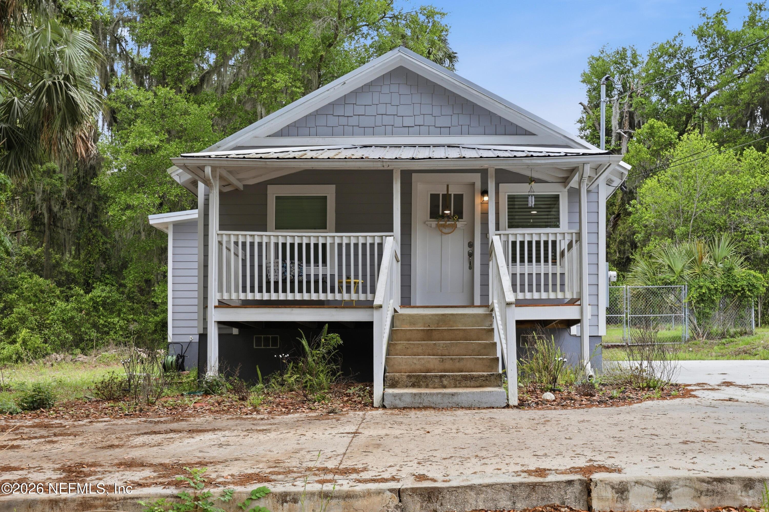 S 12th St, Palatka, FL 32177