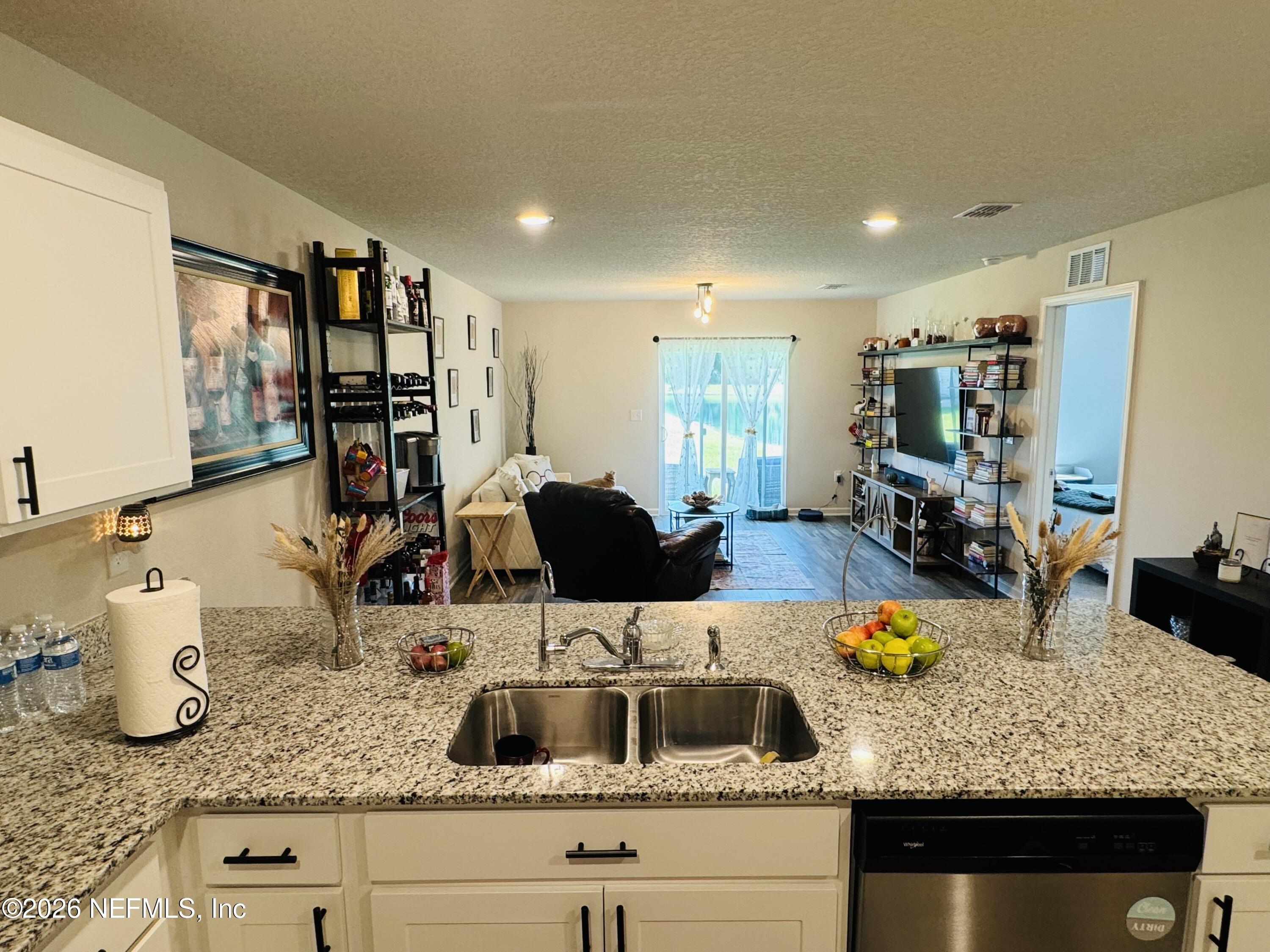 Red Brick Dr, Callahan, FL 32011