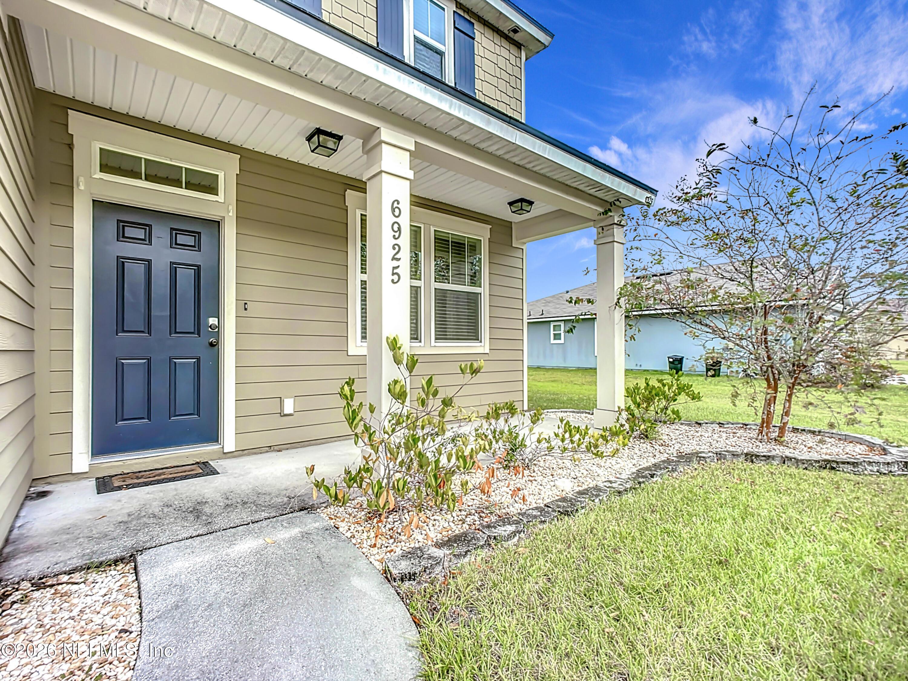Sandle Dr, Jacksonville, FL 32219