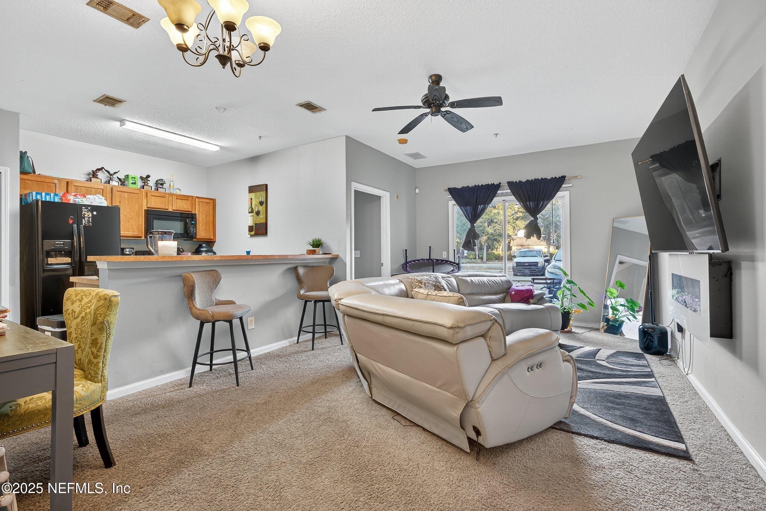 Lenin Peak Ct, Jacksonville, FL 32210