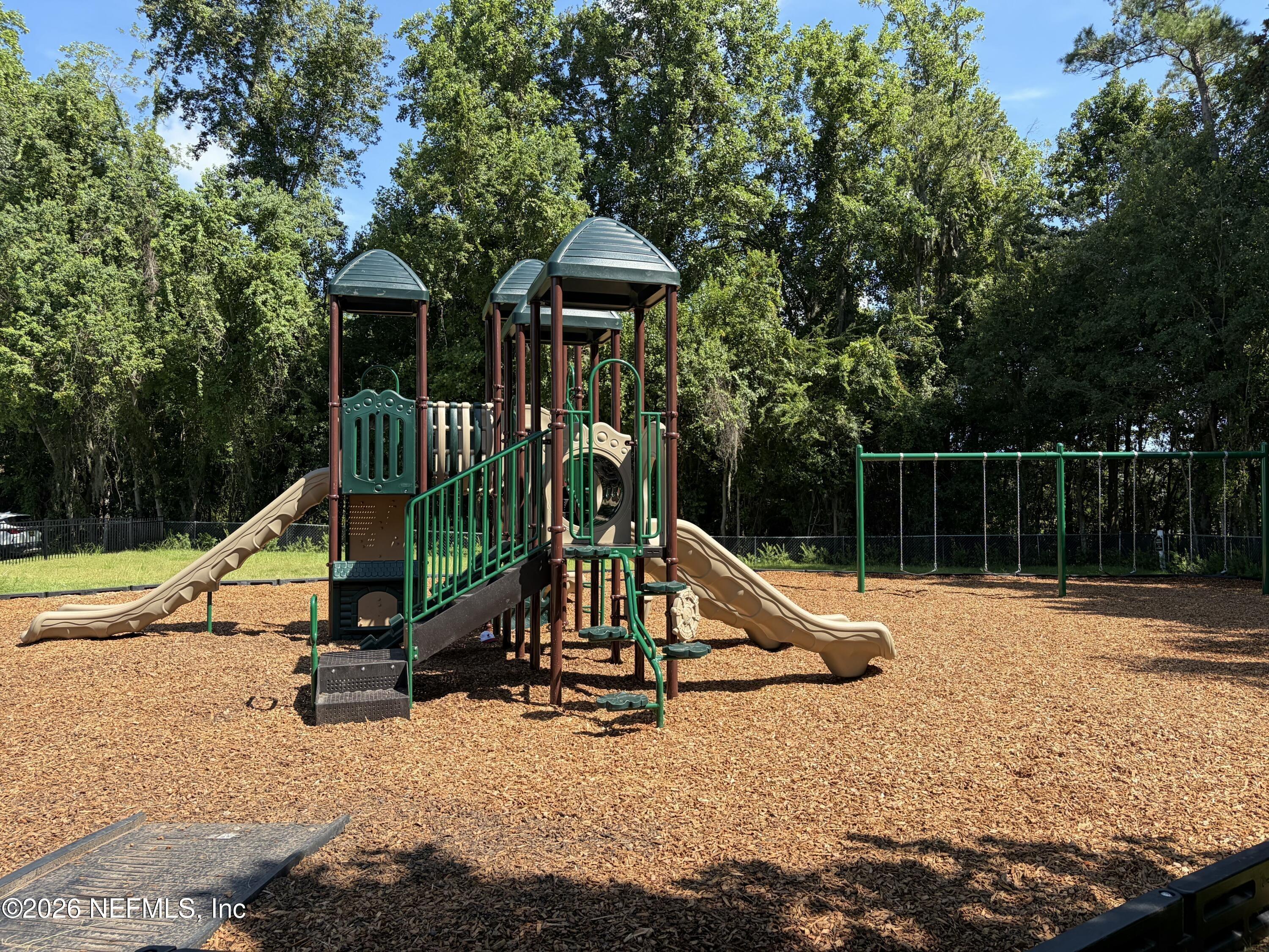 Key Lime Dr, Jacksonville, FL 32256