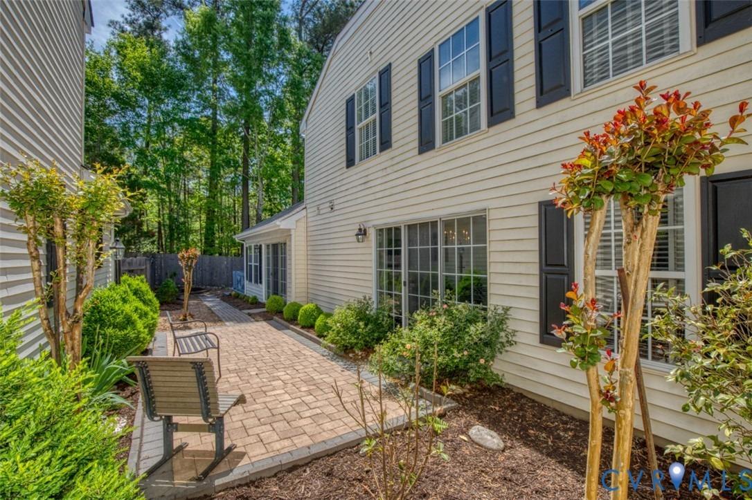 Waters Edge Dr, Williamsburg, VA 23188