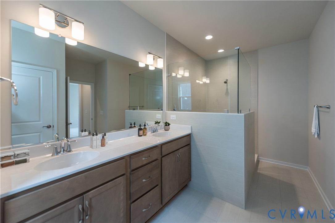 Vulcan Ct, Chester, VA 23831