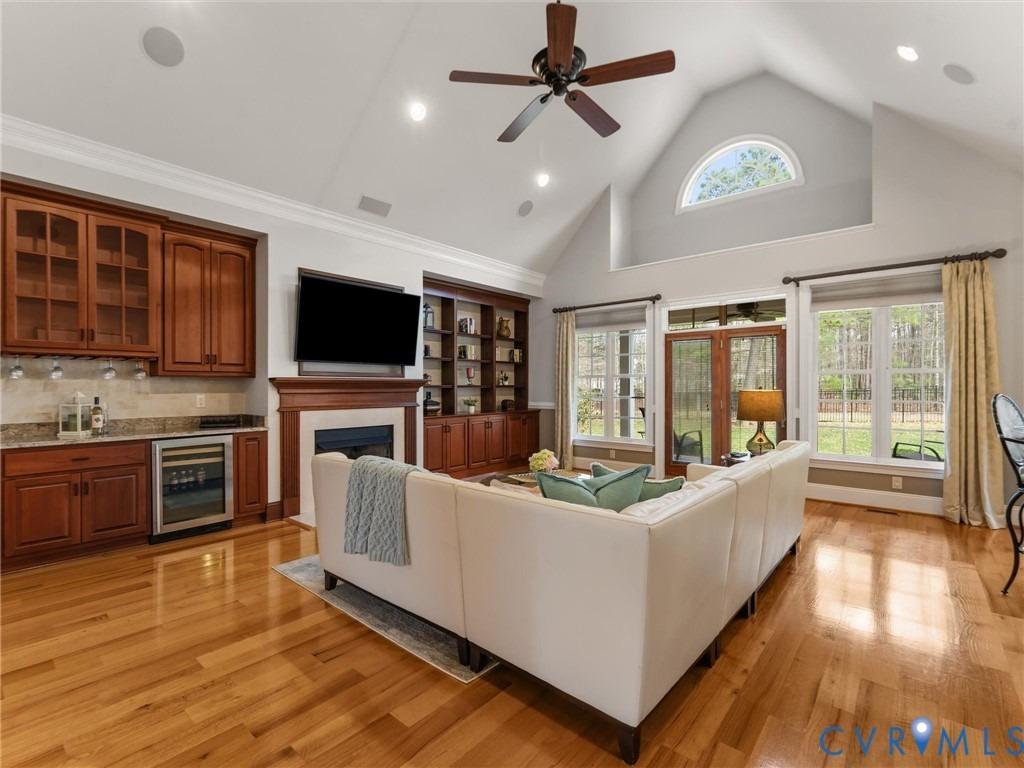 Dell Hill Ct, Chester, VA 23831