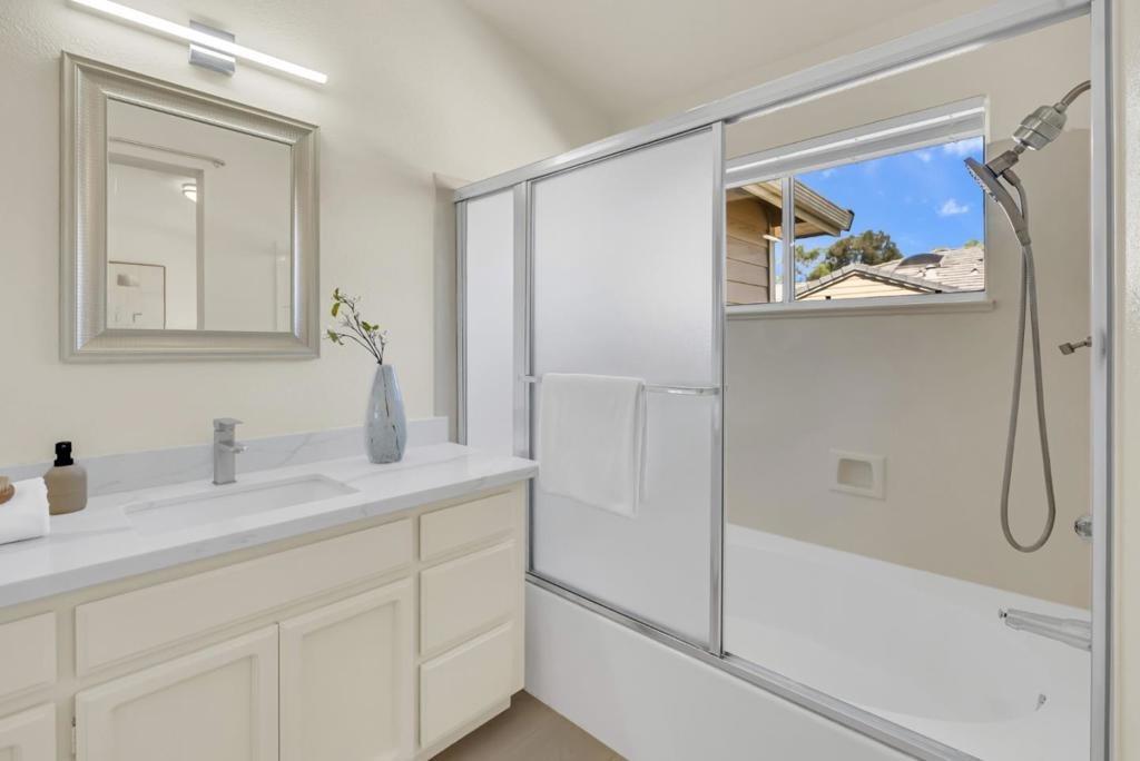 Hampton Falls Pl, San Jose, CA 95136