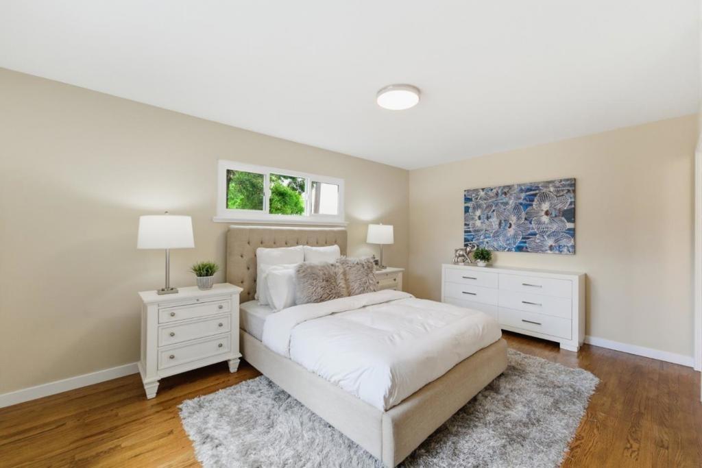 Manchester Ave, Campbell, CA 95008