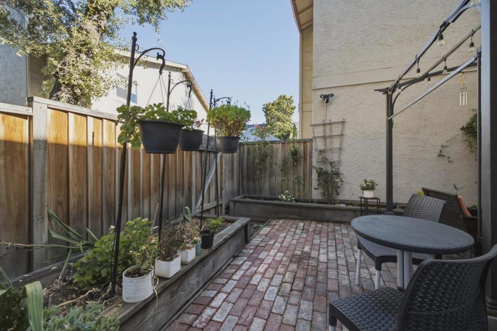 Baroni Ave, San Jose, CA 95136
