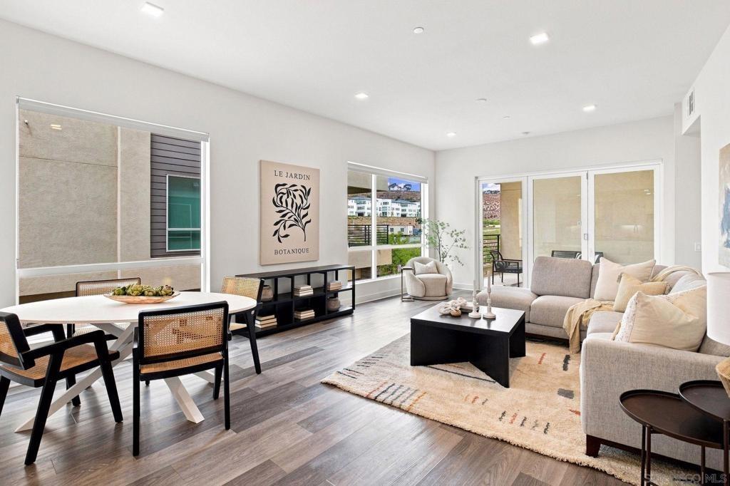 Community Ln, San Diego, CA 92108