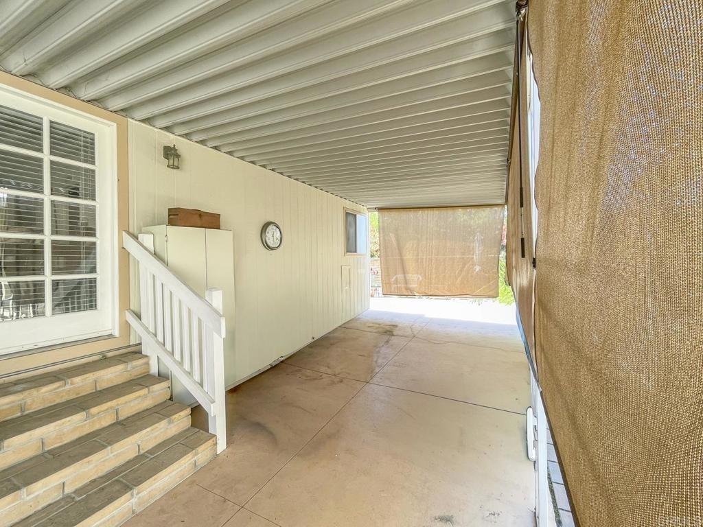Riverside Dr, Lakeside, CA 92040