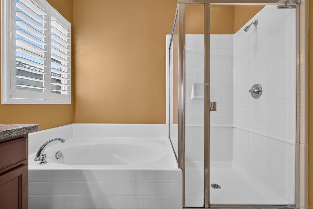 Sienna Ln, Moreno Valley, CA 92557