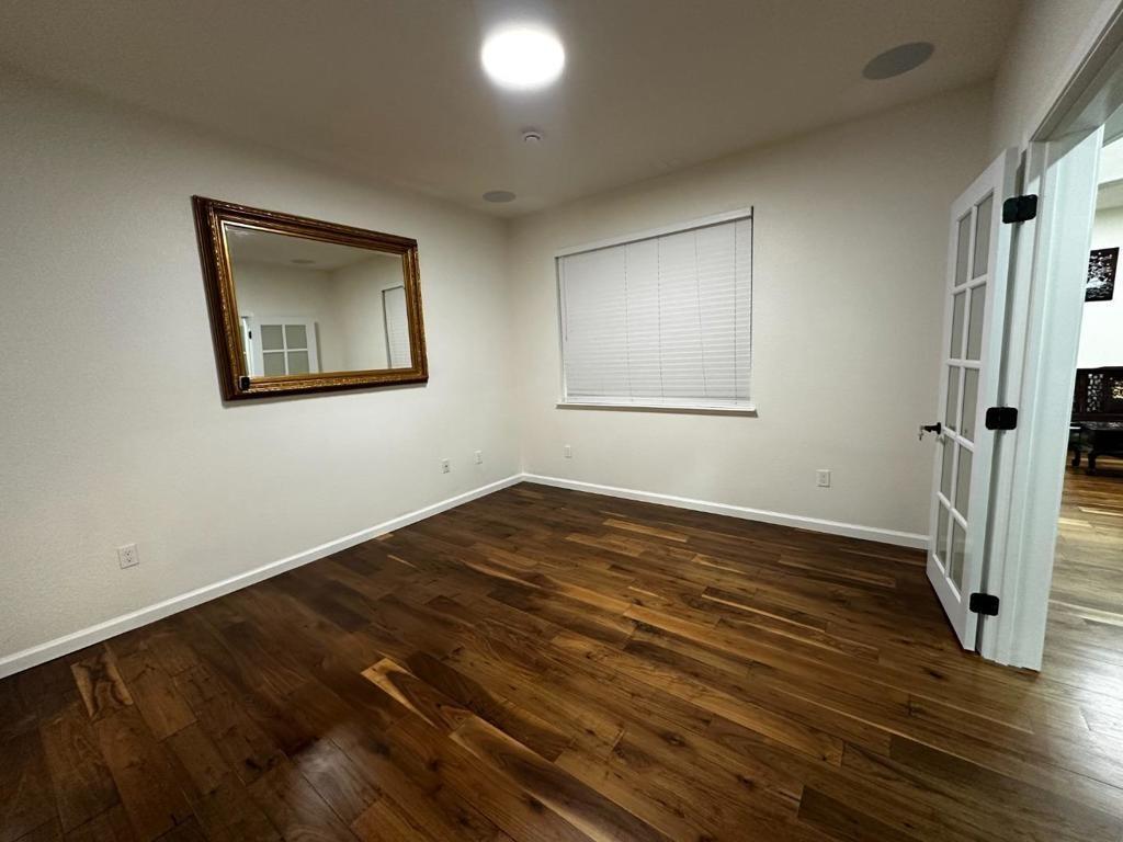 Annie St, Elk Grove, CA 95757