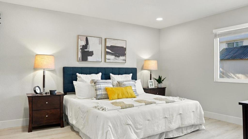 San Luces Way, Union City, CA 94587