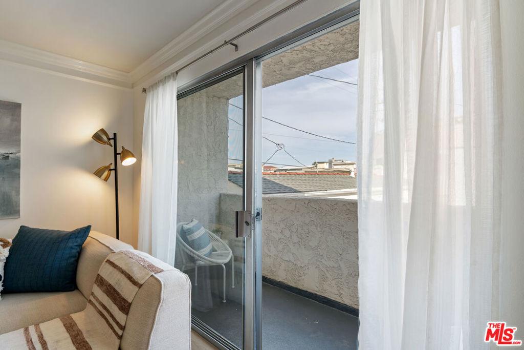 12th St, Santa Monica, CA 90403