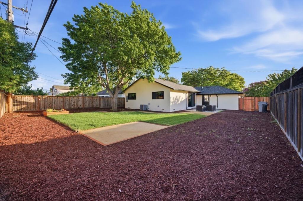 Clovercrest Dr, San Jose, CA 95118