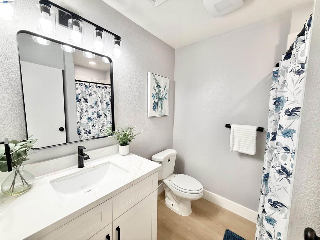 Hackamore Ln, Fremont, CA 94539