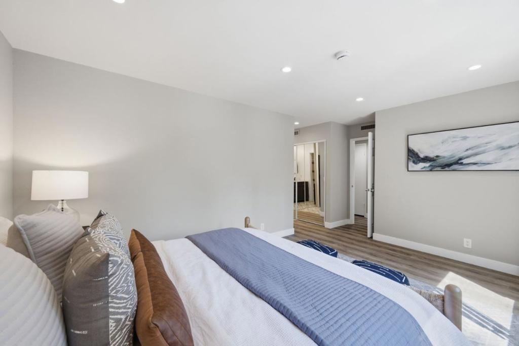 4th St, Saratoga, CA 95070