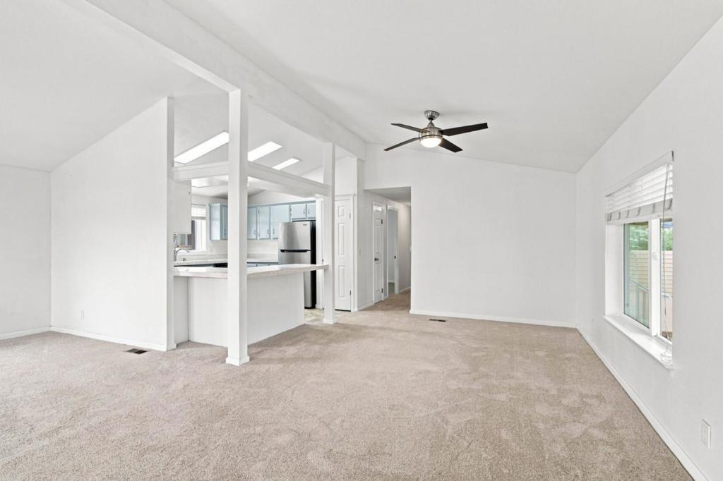Tasman Dr, Sunnyvale, CA 94089