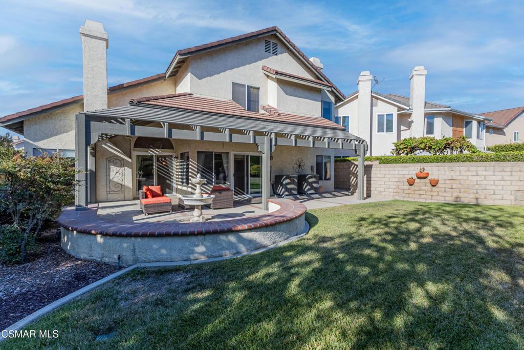 London Grove Ct, Moorpark, CA 93021