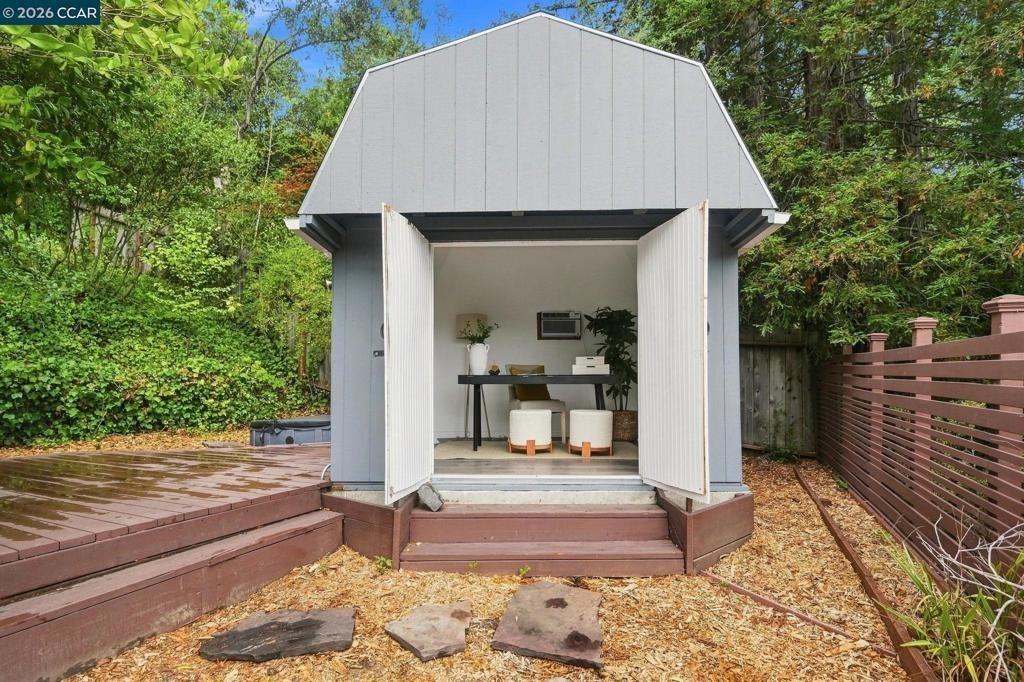 Camino Pablo, Orinda, CA 94563