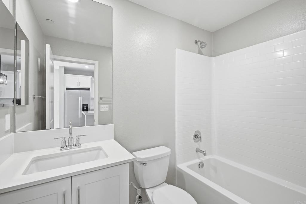 Posh Ln, Chula Vista, CA 91915