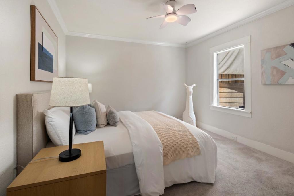 Texas St, Oakland, CA 94602