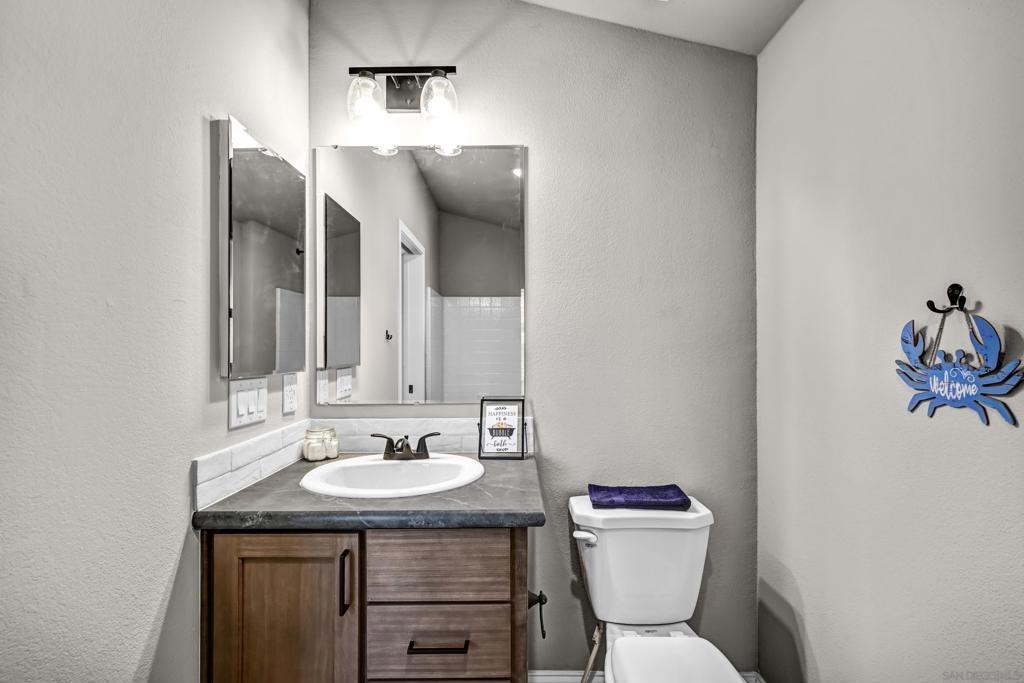E Main St, El Cajon, CA 92021