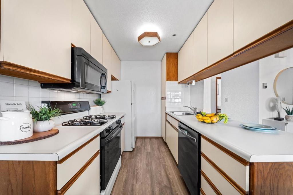 San Antonio Cir, Daly City, CA 94014