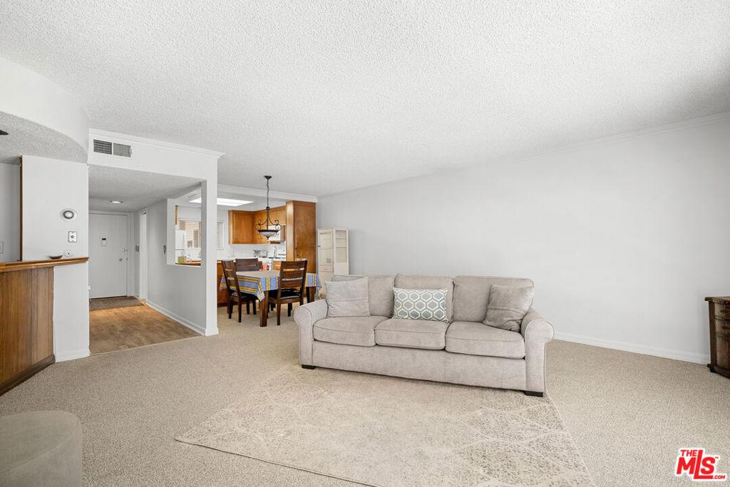 Cartwright Ave, North Hollywood, CA 91602