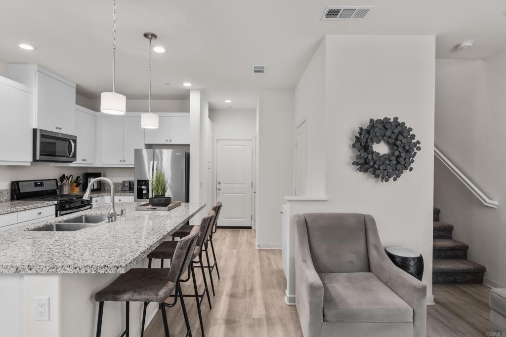 Sitio Flor, Oceanside, CA 92057