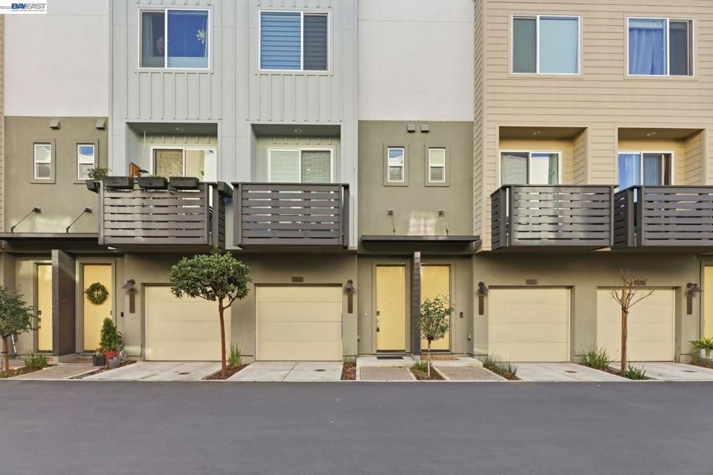 Edy Ln, Oakland, CA 94607