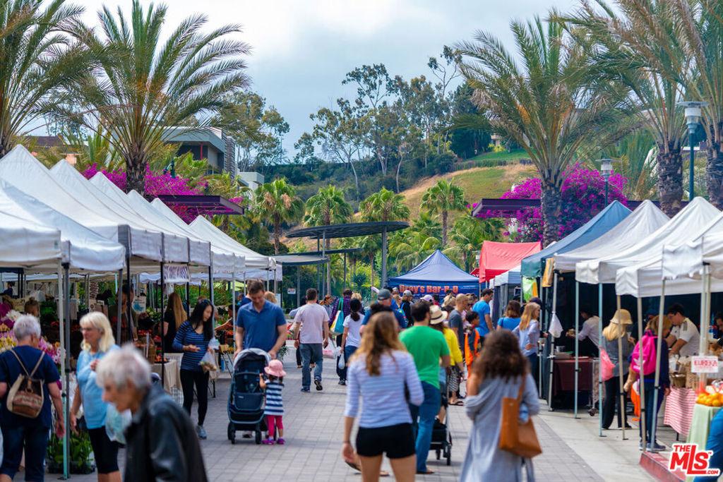 Playa Vista Dr, Playa Vista, CA 90094