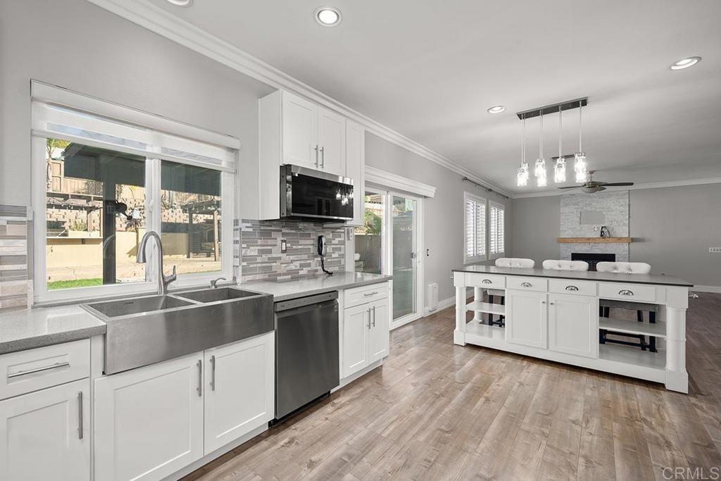 Ewing Dr, Chula Vista, CA 91911