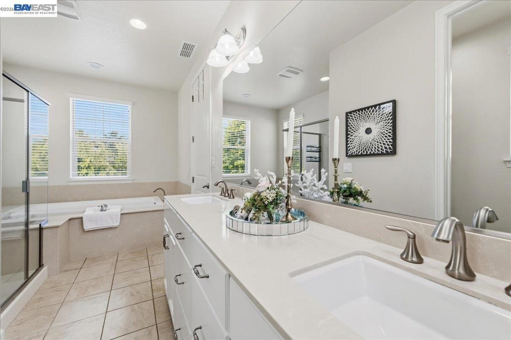 Central Pkwy, Dublin, CA 94568