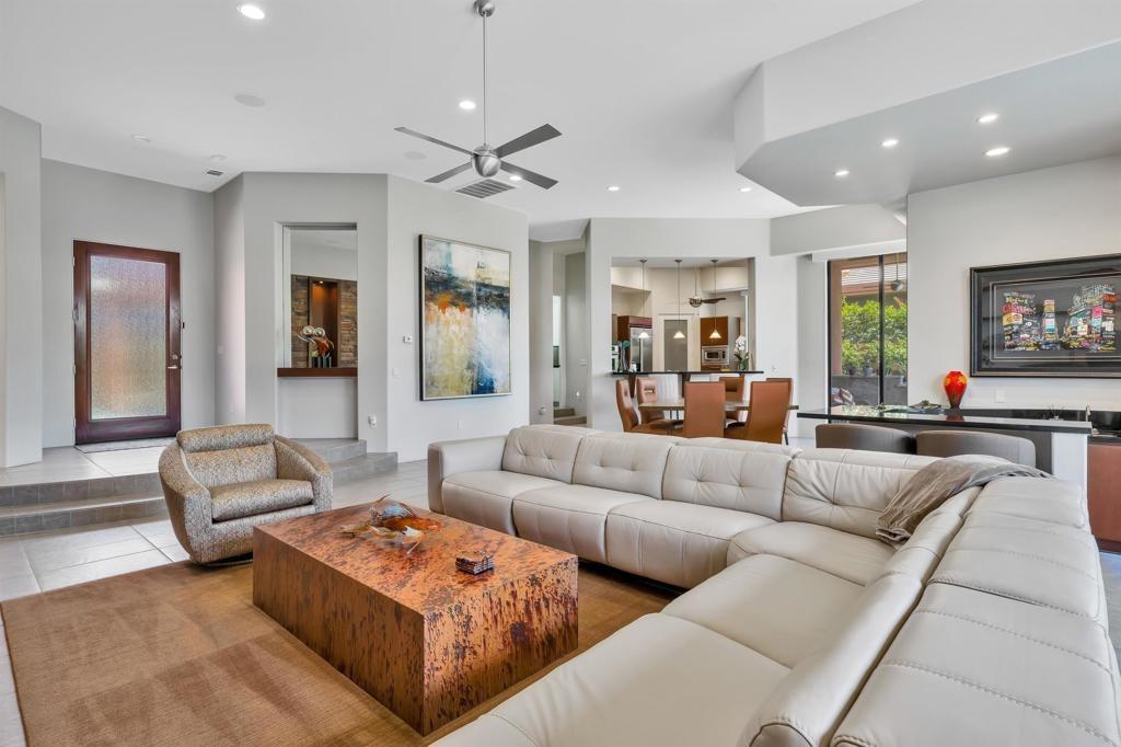 Via Amante, La Quinta, CA 92253