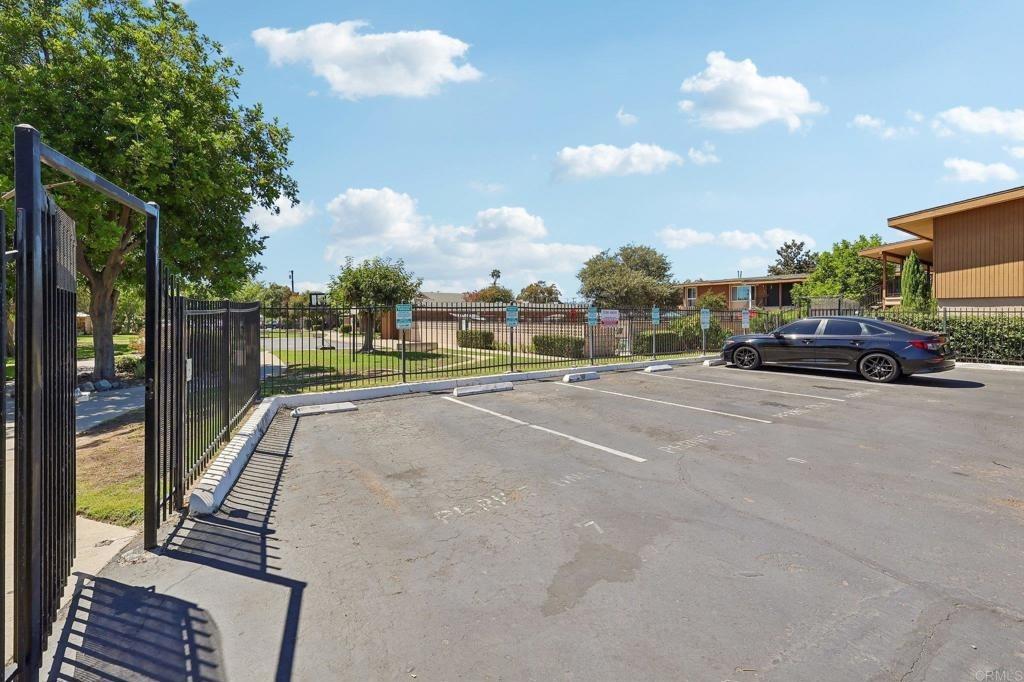 Oakdale Ln, El Cajon, CA 92021