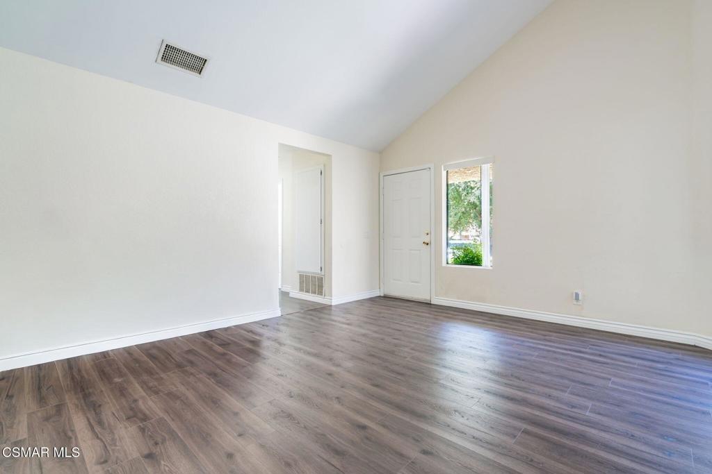 Huntley St, Simi Valley, CA 93063