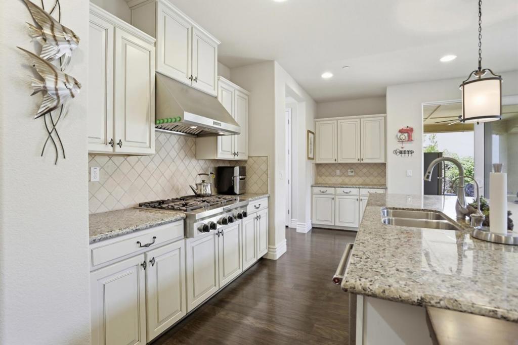 Chamberlain Ave, Marina, CA 93933