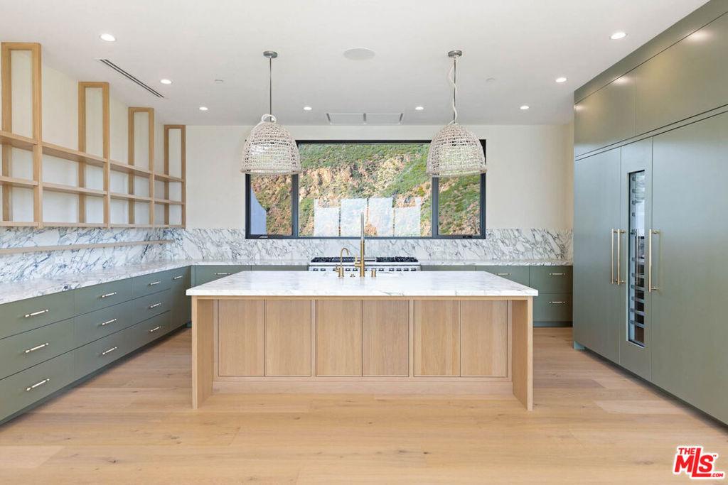 Horizon Dr, Malibu, CA 90265